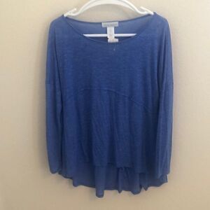 NWT Paradiso Long Sleeve Scoop Neck Blue Top
